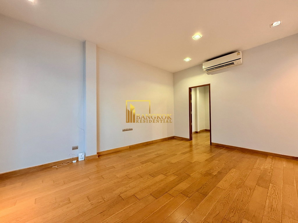รูป Very Spacious 4 Bedroom Pool Villas Luxury House For Sale - BR28126SH - รูปที่ 38/62