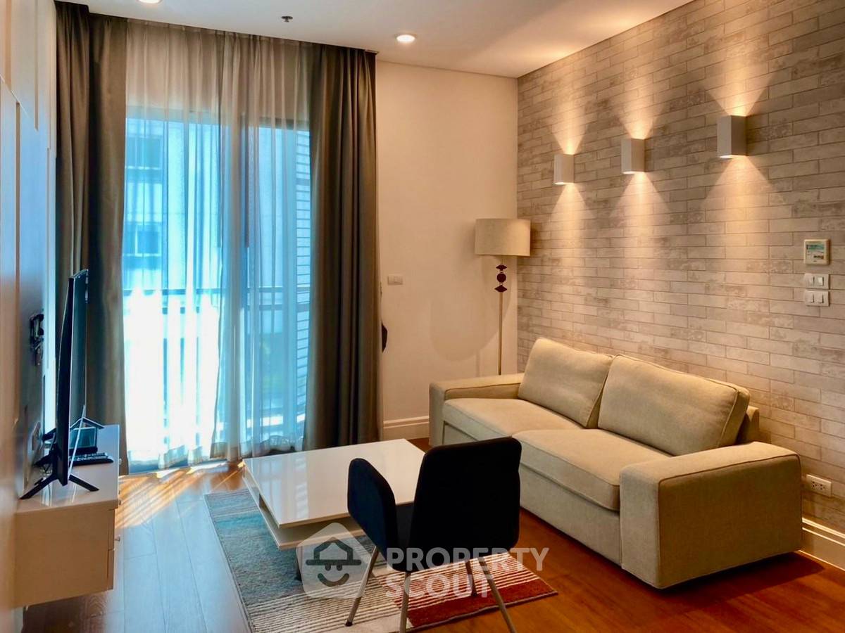 picture 1-BR Condo at Bright Sukhumvit 24 Condominium near BTS Phrom Phong (ID 2585408) - 1/13