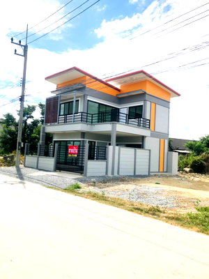 บ้านเดี่ยว นครปฐม : ขาย  บ้านเดี่ยว 2 ชั้น  ใกล้ถนนมาลัยแมน วังตะกู นครปฐม  ใกล้ทางขึ้น ทางด่วนมอเตอร์เวย์ M81 