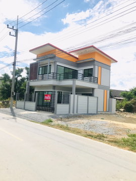 ขาย  บ้านเดี่ยว 2 ชั้น  ใกล้ถนนมาลัยแมน วังตะกู นครปฐม  ใกล้ทางขึ้น ทางด่วนมอเตอร์เวย์ M81 