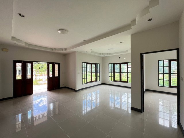 picture FOR SALE HOUSE PROPERTY 2844000 BAHT. - 2/8