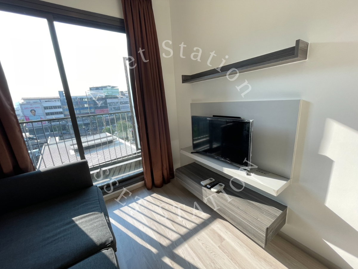 รูป ✨🏙️ ขาย! Centric Ratchada–Huaykwang คอนโดคุณภาพ ราคาดี 📍 ทำเลดีเยี่ยม ใกล้ MRT ห้วยขวาง 🚆 - รูปที่ 6/18