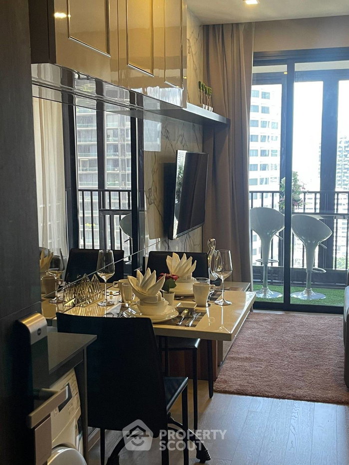 picture 1-BR Condo At Ashton Asoke, 19th-Floor Near MRT Sukhumvit 70m (ID 1727218) - 2/15
