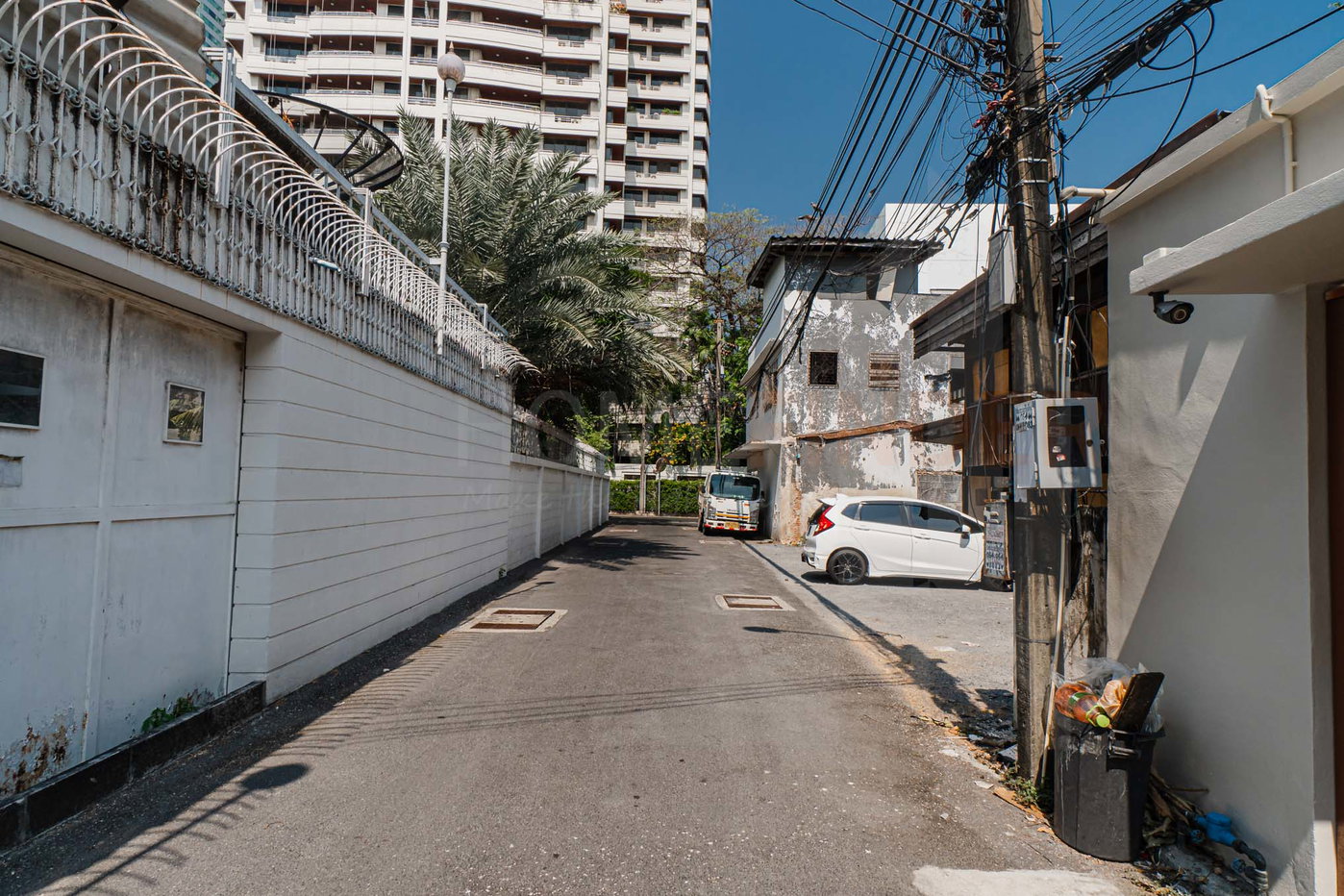 รูป House Sukhumvit 16 2 bedrooms, for rent - รูปที่ 16/44