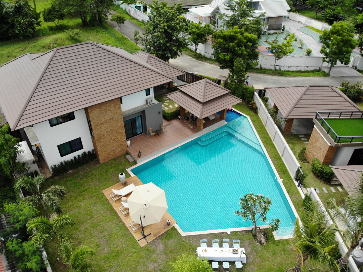 รูป Pool Villa สุดหรูในโครงการวังตาล พร้อมสระว่ายน้ำระบบเกลือ #สันผักหวาน #หางดง ราคาเพียง 11.5 ล้านบาท #C7MG100932 - รูปที่ 2/12