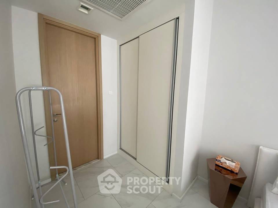 รูป คอนโด 1-ห้องนอน ที่ ไฮด์ สุขุมวิท11 ใกล้ BTS นานา (ID 3020636) - รูปที่ 2/15