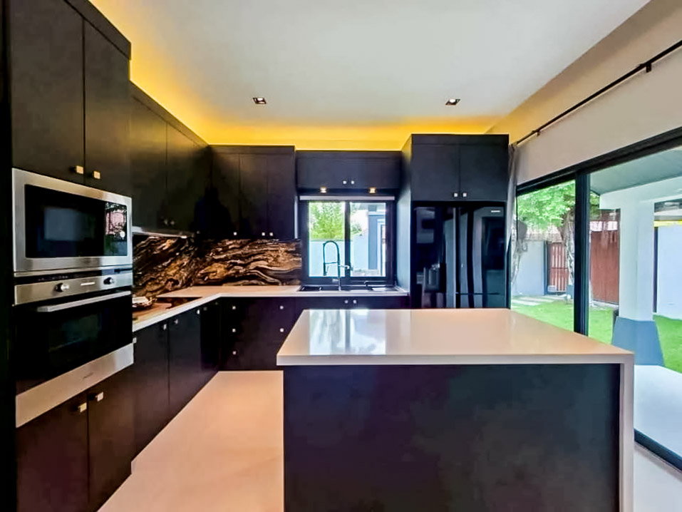 รูป Luxury Pool Villa for Sale Huay Yai East Pattaya - รูปที่ 7/22
