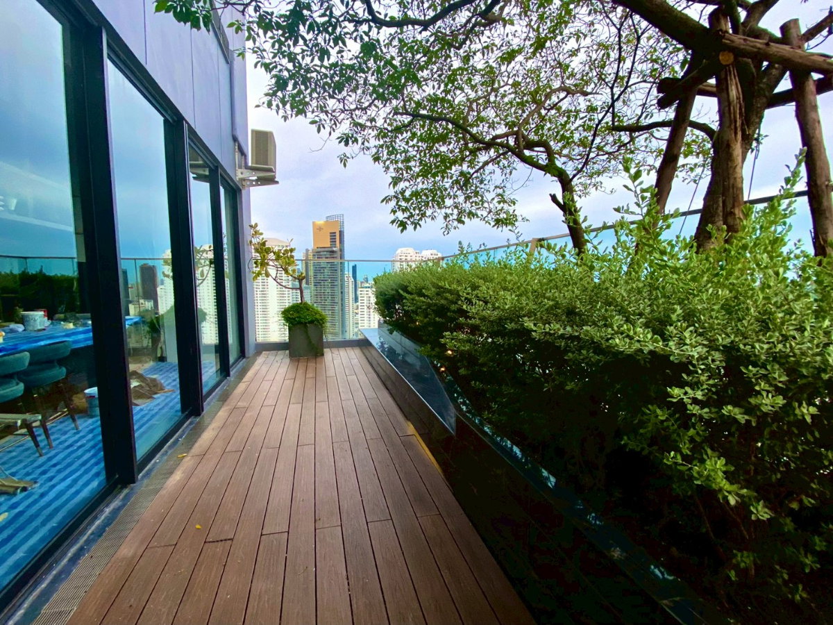 รูป ✨ RENT | Siamese Exclusive Queens - Floor 24 (75 sqm) Corner Unit with Stunning Benjakitti Park View 60,000 thb - รูปที่ 24/32