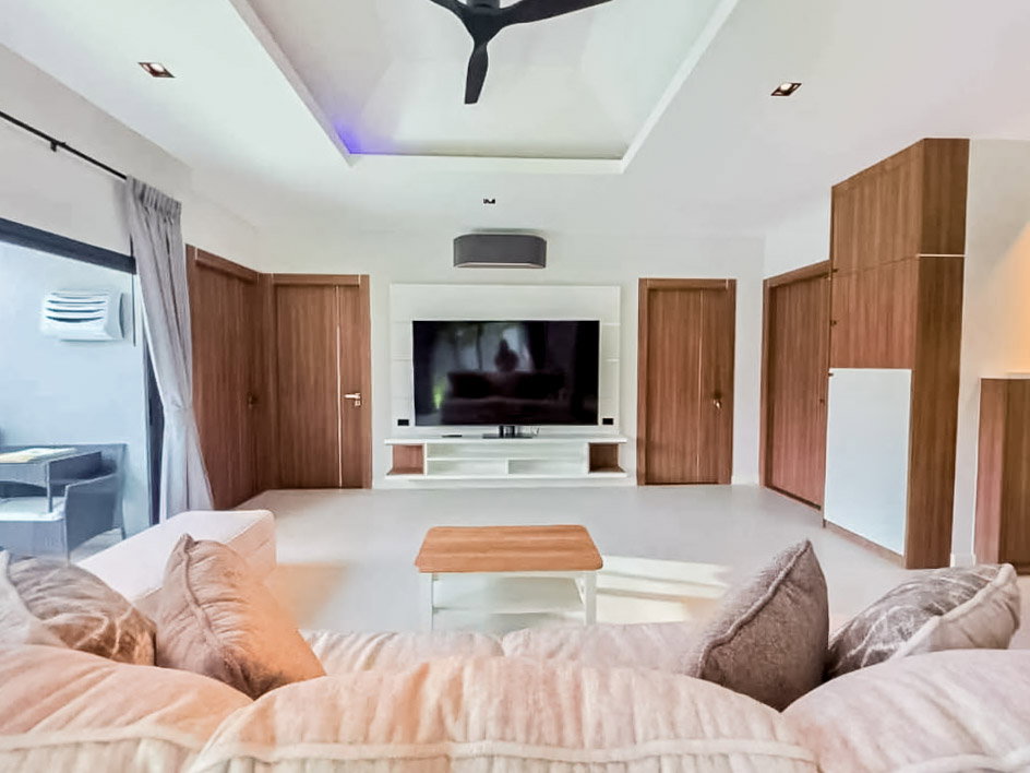 รูป Luxury Pool Villa for Sale Huay Yai East Pattaya - รูปที่ 3/22