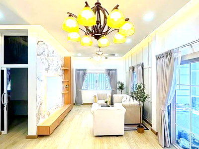 Houses for sale Bang Lamung Chonburi : Modern Luxury Cottage House for Sale Nong Ket Yai East Pattaya