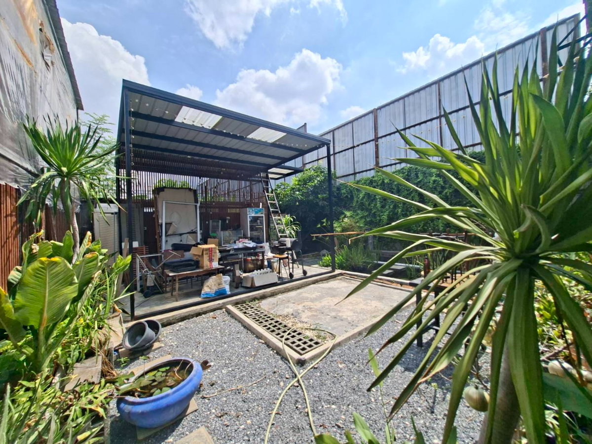 รูป ขายบ้านเดี่ยว 106 วา พร้อมสตูดิโอถ่ายทำละครขนาดเล็ก ใกล้โรงเรียนโสมาภา (นวมินทร์) อยู่ถนนนวมินทร์ 59 แยก 2 แขวงนวมินทร์ เขตบึงกุ่ม กรุงเทพมหานคร - รูปที่ 17/19