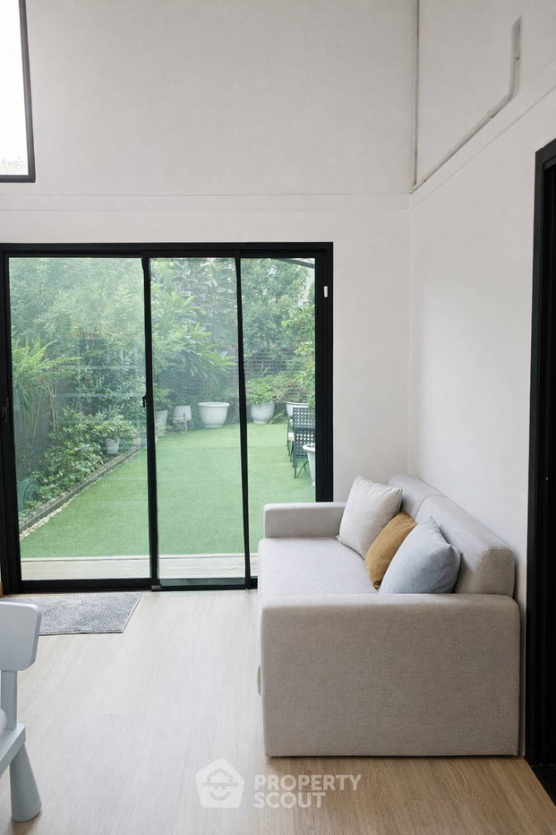 รูป ทาวน์เฮ้าส์ 4-ห้องนอน ที่ เอสทารา ฮาเว่น พัฒนาการ 20 ใน สวนหลวง (ID 3013664) - รูปที่ 22/38