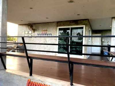 Land for sale Khlong Luang Pathumthani : Land withe House and Storage room