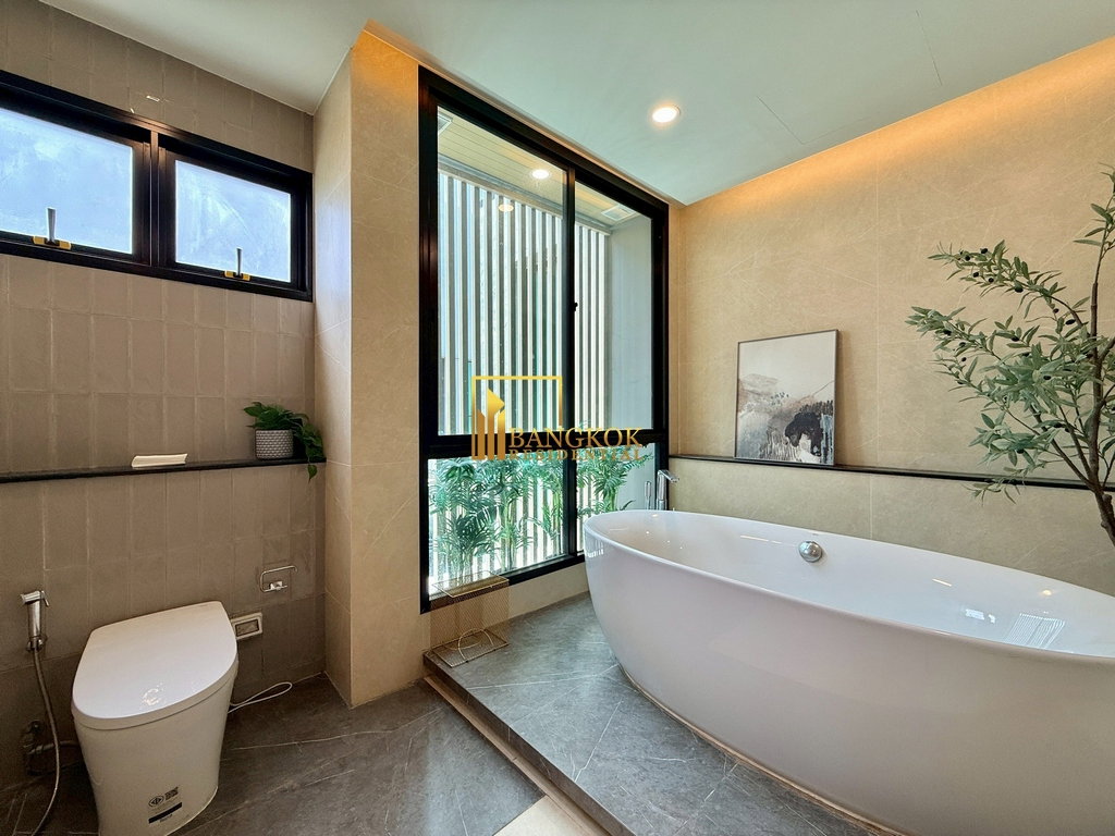 picture The Master Sukhumvit | Luxurious 4 Bedroom House For Rent - BR28353SH - 35/60