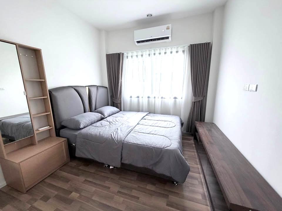 picture Two-Storey Detached House for Rent in a Residential Project - 11/16