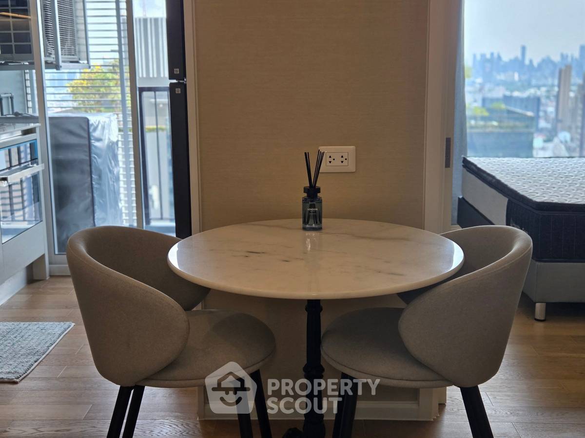 picture 1-BR Condo at The Saint Residences near MRT Phahon Yothin (ID 2786425) - 3/10