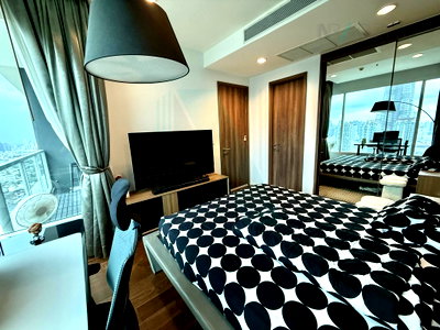 Condos for sale : 🚩 For Sell Condo MENAM RESIDENCES Building 1, Floor 30,1 bed room, Room size 49 sqm