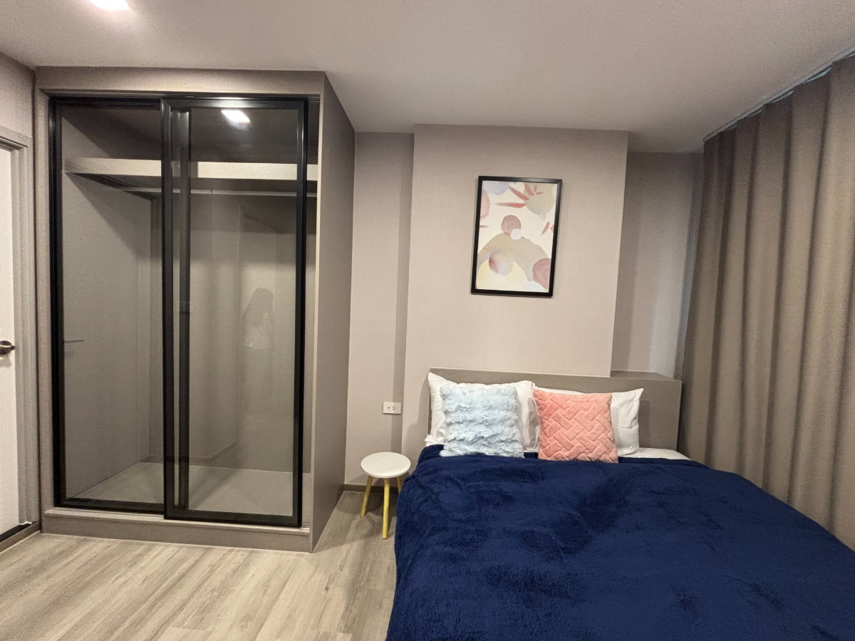picture Rental Atmoz condominium 5th floor, swimming pool view, closed to Central Rayong - 1/12
