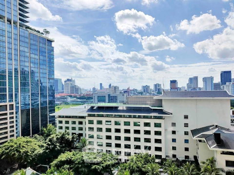 2-BR Condo at Regent Royal Place 1 Condominium near BTS Ratchadamri (ID 3021973)