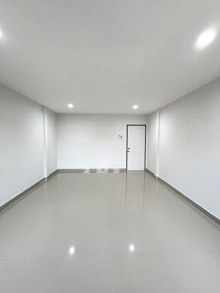 รูป 🏡 ปล่อยเช่าทาวน์โฮม 3 ชั้น รามอินทรา 34 แยก 10 4 ห้องนอน 3 ห้องน้ำ บ้านเดี่ยวอิสระ ไม่อยู่ในโครงการหมู่บ้าน เข้า-ออกสะดวก  - รูปที่ 20/20