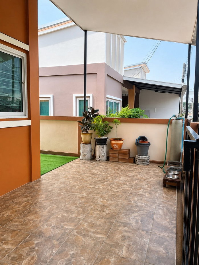รูป ให้เช่าทาวน์โฮม ใกล้โรบินสัน บ่อวิน ศรีราชา - รูปที่ 3/14