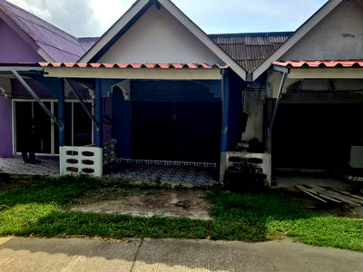 Houses for sale Prachaubkirikhan : FOR SALE  HOUSE PROPERTY  2824000 BAHT.