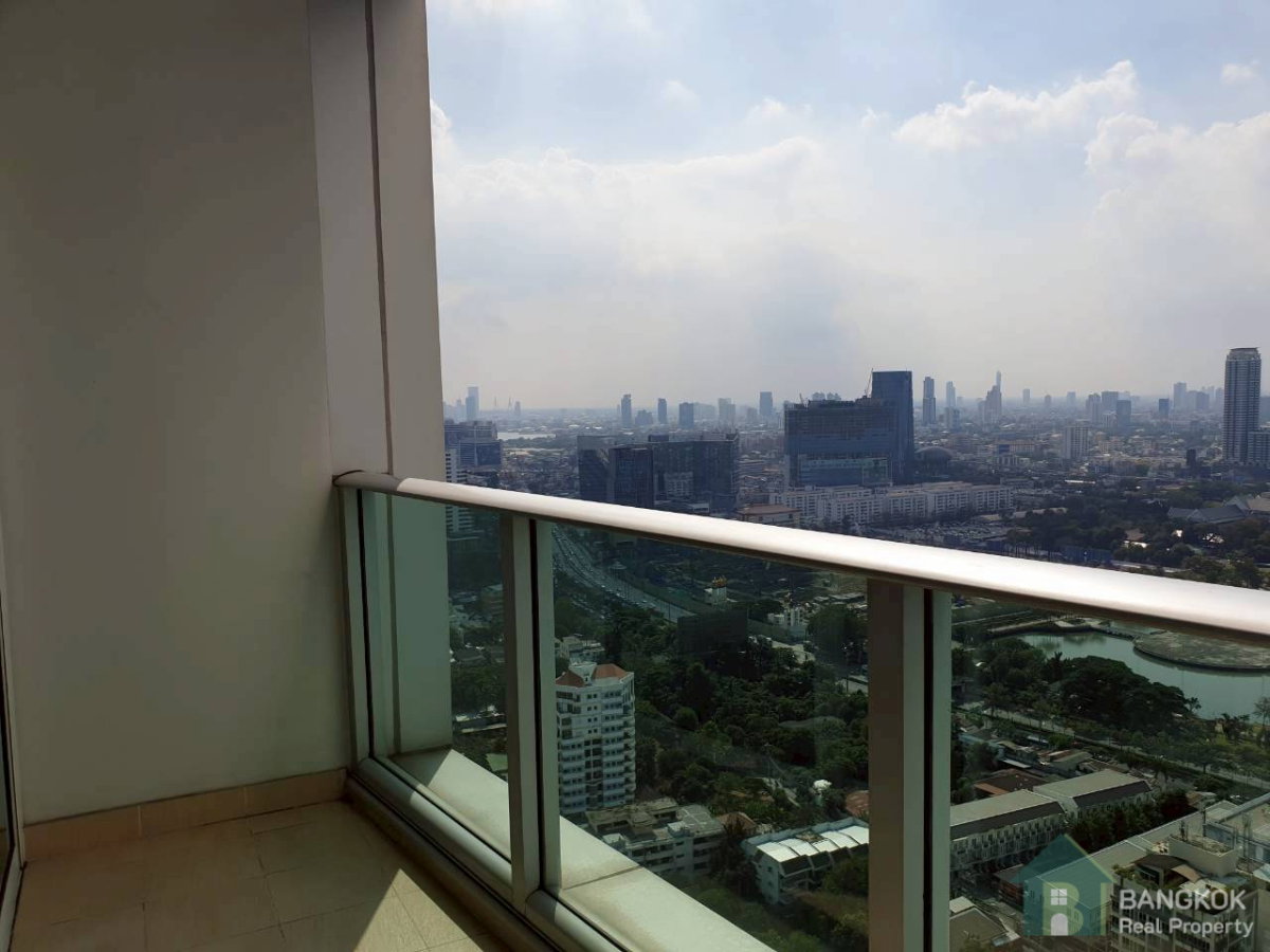 picture Millennium Residence  Condo for Rent 3 Bed  - 11/13
