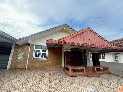 FOR SALE HOUSE PROPERTY 2775000 BAHT.