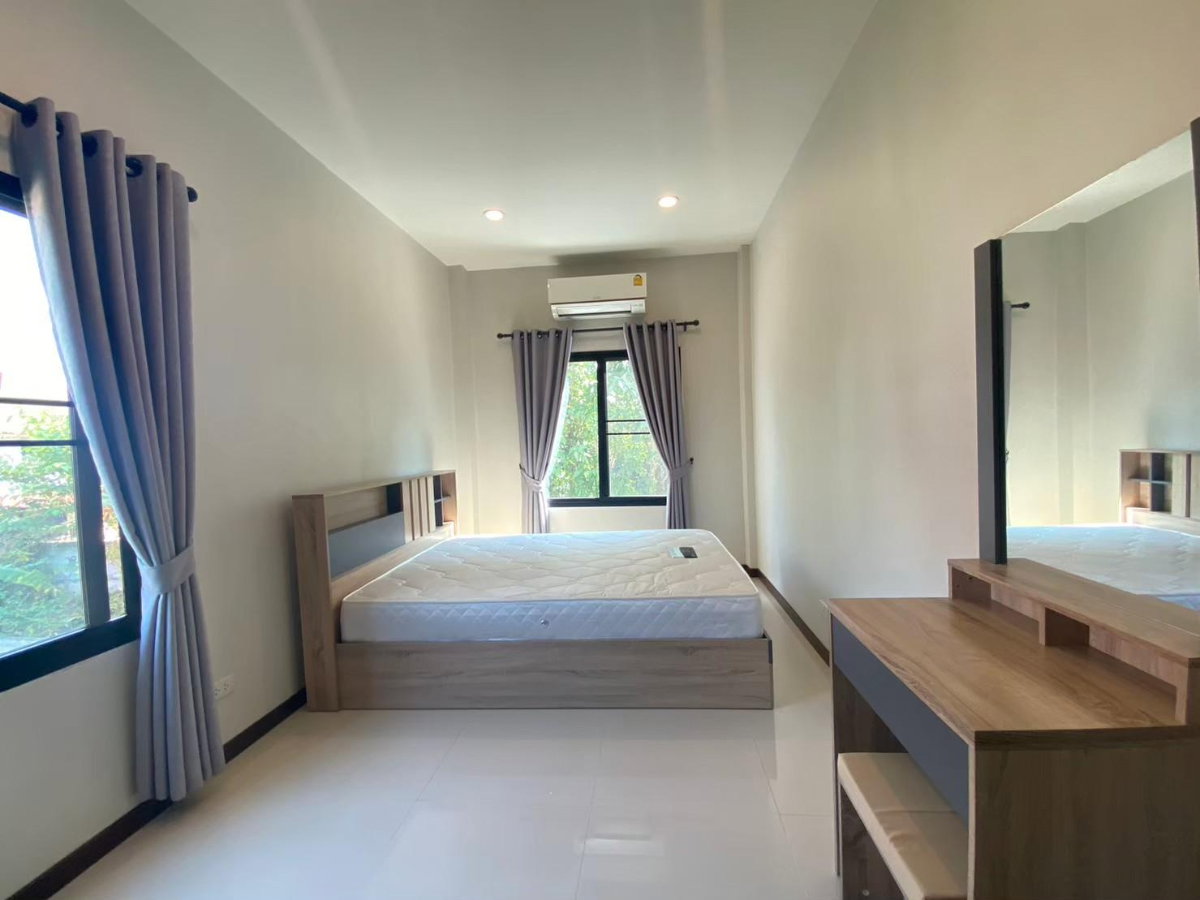 รูป บ้านเดี่ยว 2 ชั้น บ้านทำเลดี ใกล้เมือง #C4MG100536 - รูปที่ 19/22