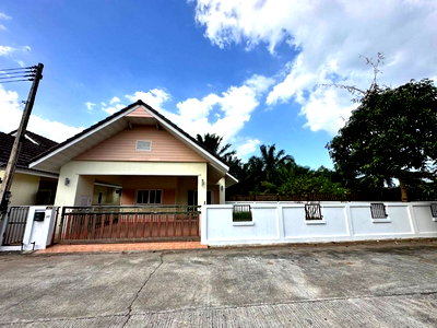 Houses for sale Muang Surat Thani Surat Thani : FOR SALE  HOUSE PROPERTY  2600000 BAHT.