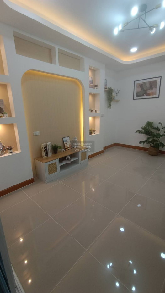 รูป ขายทาวน์เฮ้าส์/ทาวน์โฮม บ้านณัฐวดี หน้ากว้าง รีโนเวทใหม่ ลำผักกูด ธัญบุรี ปทุมธานี CX-160799 ✅ ทักไลน์ @connexproperty ตอบทันที ทีมงานมืออาชีพ ✅ - รูปที่ 5/12