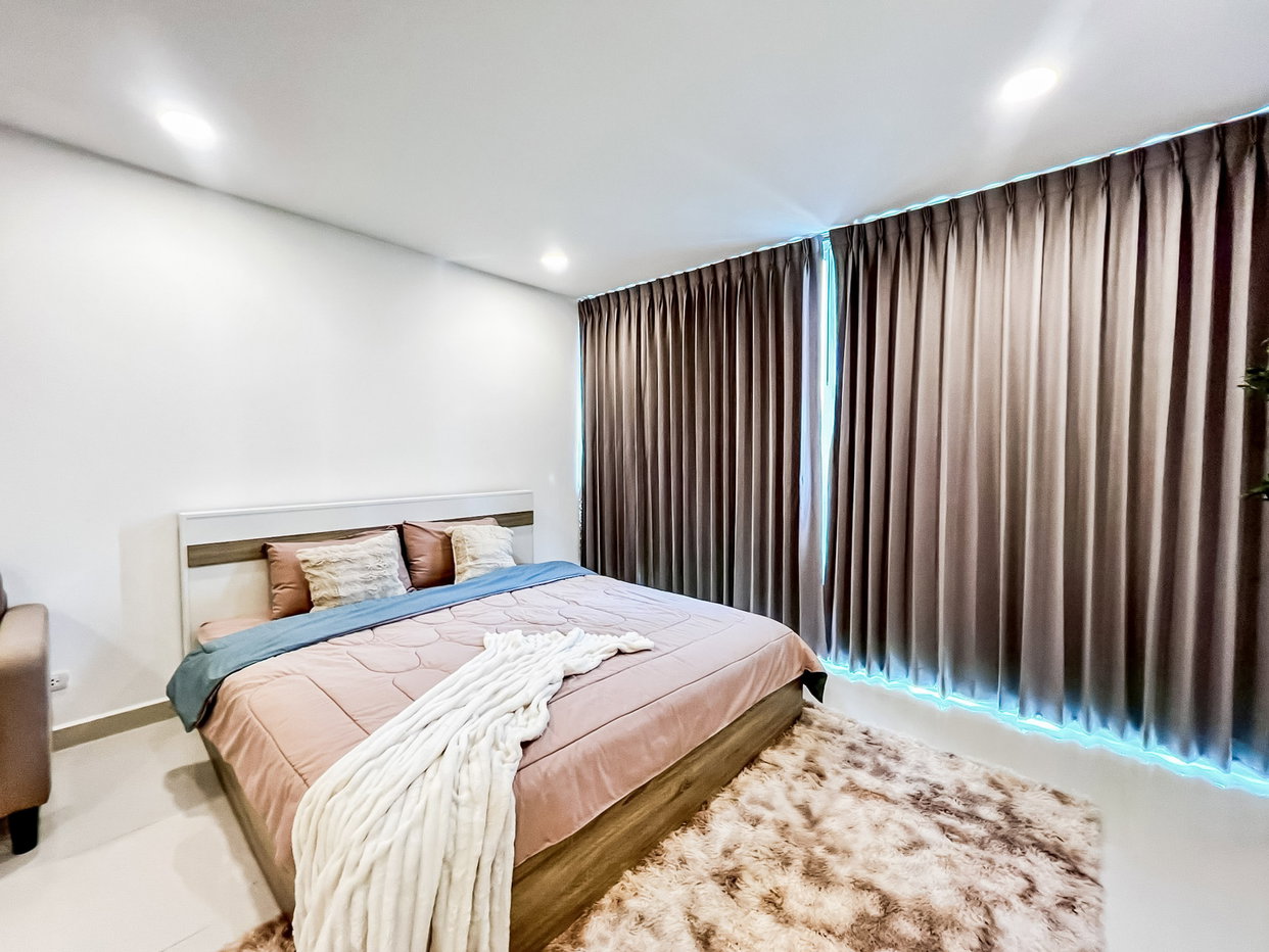 รูป Club Royal Condominium Studio Condo for Sale Wongamat - รูปที่ 2/10