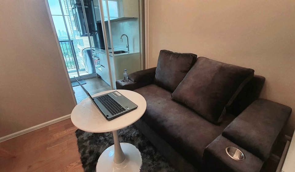 picture 🍀 For Rent The Saint Residences 🍀 Add Line ID: @zcondo (with@) 🔥 C5905 - 9/14