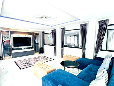 เช่าบ้านเดี่ยว ชลบุรี : Pool Villa for Rent South Pattaya Near Sukhumvit 7Bedroom