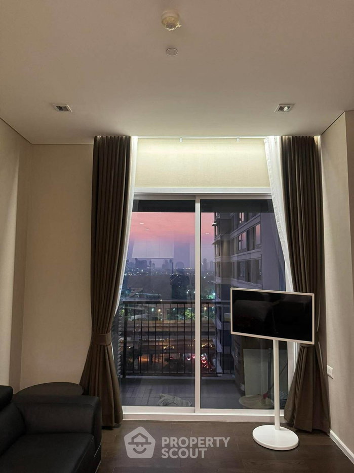 picture 2-BR Condo at The Saint Residences near MRT Phahon Yothin (ID 2650835) - 8/9