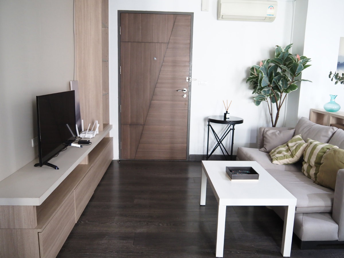 picture Ready to move 2 bed 2 bath condo for rent Rende Sukhumvit 23 - 1/24