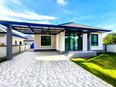 เช่าบ้านเดี่ยว ชลบุรี : House for Rent Nong Pla Lai East Pattaya 3 Bedroom