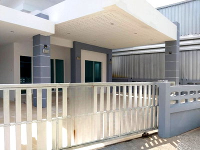 Houses for sale : FOR SALE  HOUSE PROPERTY  2880000 BAHT.