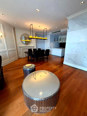 Condos for sale : 4-BR 245 Sqm Condo, Chatrium Riverside, 17th Floor Near BTS Saphan Taksin (ID 2610456)