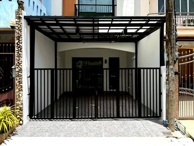 ทาวน์โฮม ถนนแจ้งวัฒนะ : ⭐✨RH-028 ขายทาวน์โฮม บ้านสรานนท์ ปากเกร็ด ( Saranon House ) ✨⭐