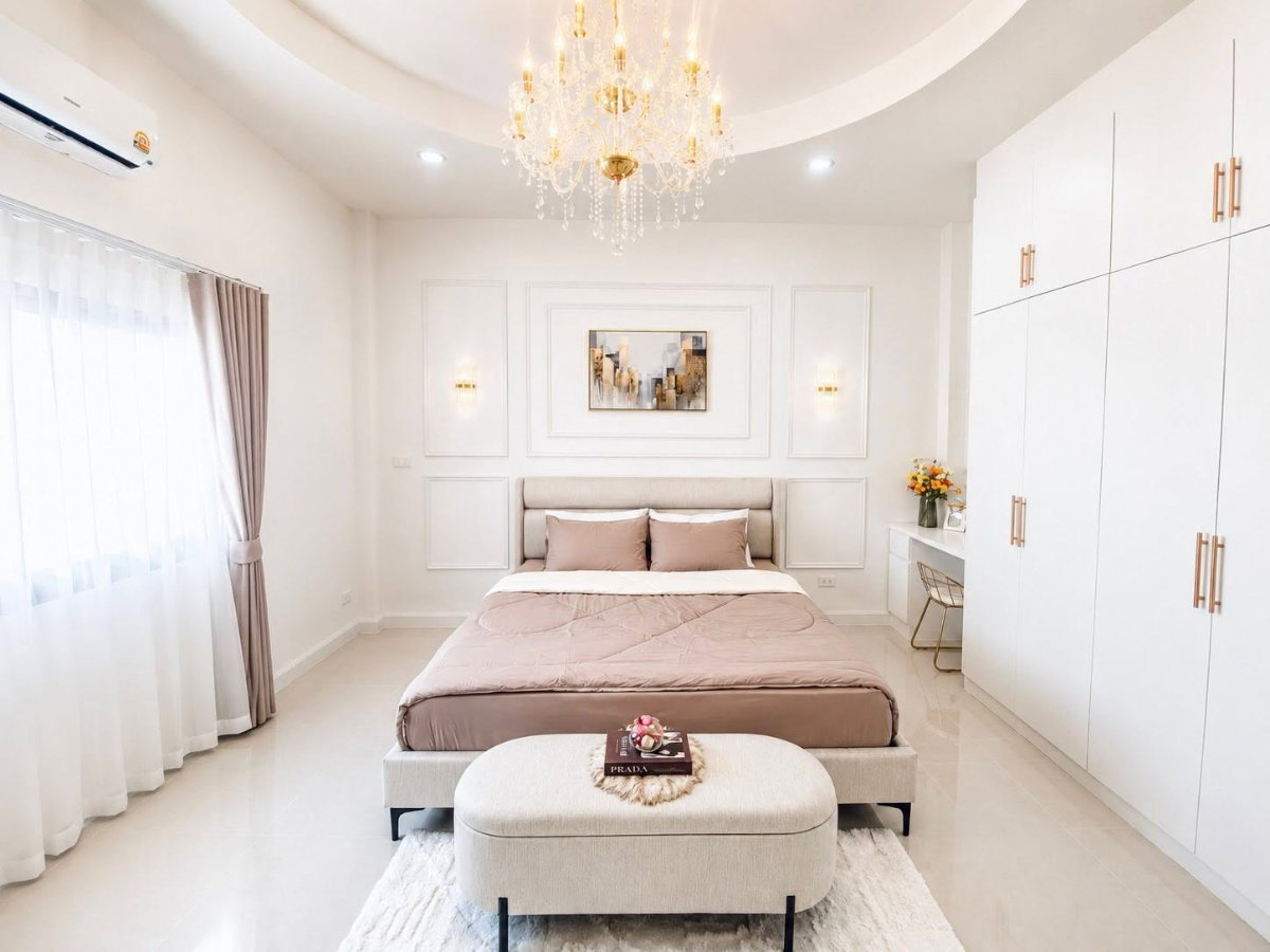รูป ขายบ้านวิลล่าพร้อมสระว่ายน้ำส่วนตัวหลังใหม่เอี่ยมในพัทยา ทำเล ซอยเขาน้อย เนินพลับหวาน - รูปที่ 7/35