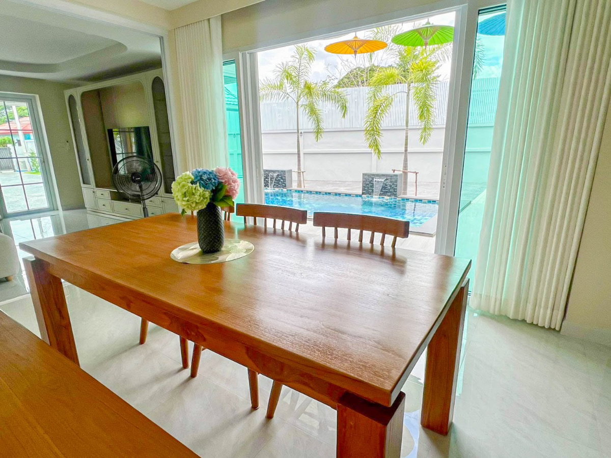 picture Two-Storey Private Pool Villa for Rent Near International School - 18/23