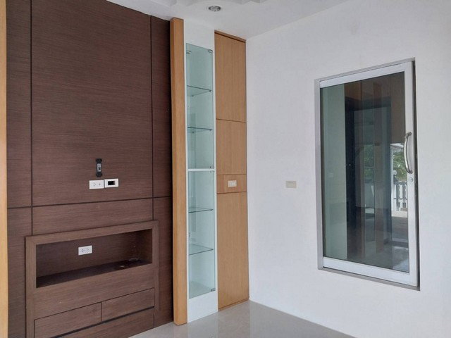 picture FOR SALE  HOUSE PROPERTY  3573000 BAHT. - 4/7