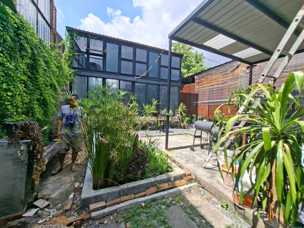 รูป ขายบ้านเดี่ยว 106 วา พร้อมสตูดิโอถ่ายทำละครขนาดเล็ก ใกล้โรงเรียนโสมาภา (นวมินทร์) อยู่ถนนนวมินทร์ 59 แยก 2 แขวงนวมินทร์ เขตบึงกุ่ม กรุงเทพมหานคร - รูปที่ 12/19