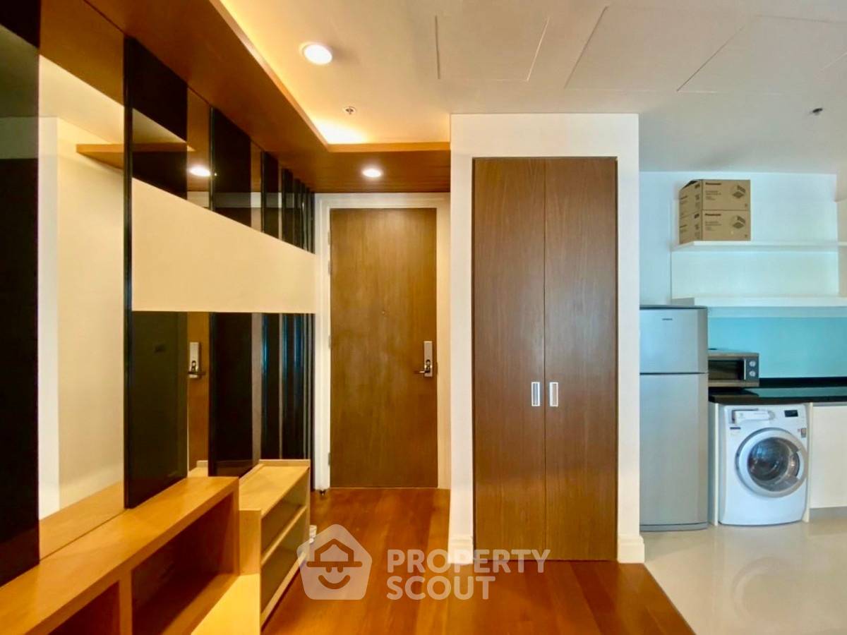 picture 1-BR Condo at Bright Sukhumvit 24 Condominium near BTS Phrom Phong (ID 2585408) - 11/13
