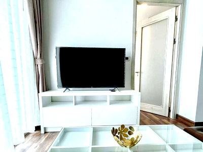 Condos for rent : The Peak Towers Condo Pratumnak Hill for Rent Fully Furnished