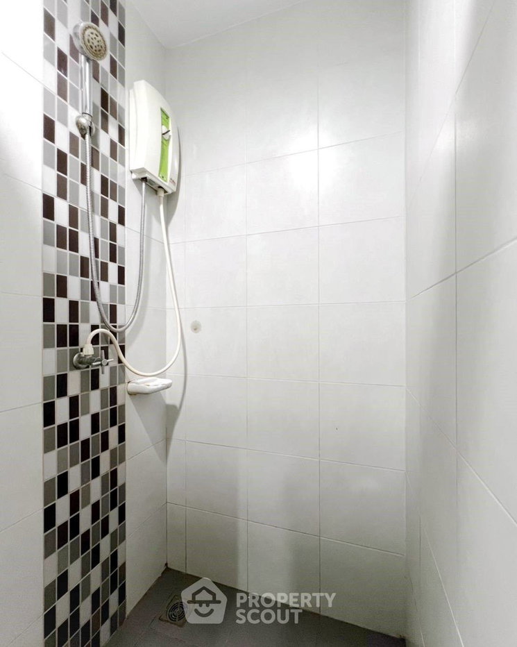 picture 1-BR Condo at Aspire Rama 4 near BTS Phra Khanong (ID 825768) - 9/15