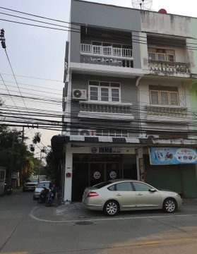 (ขาย-ให้เช่า) อาคารพาณิชย์ พร้อมตกแต่งด้านล่าง สำหรับสำนักงาน และ ร้านค้า