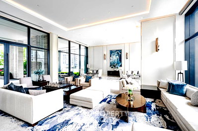 Condos for rent : 2-BR Condo at Q1 Sukhumvit near BTS Nana (ID 3023726)