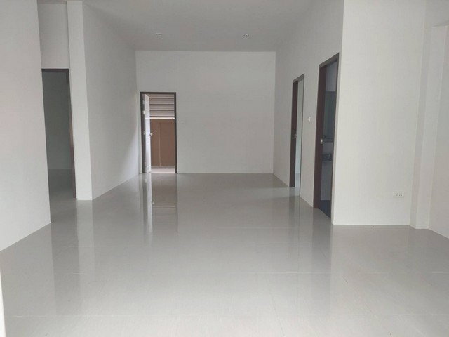 picture FOR SALE HOUSE PROPERTY 2200000 BAHT. - 5/8